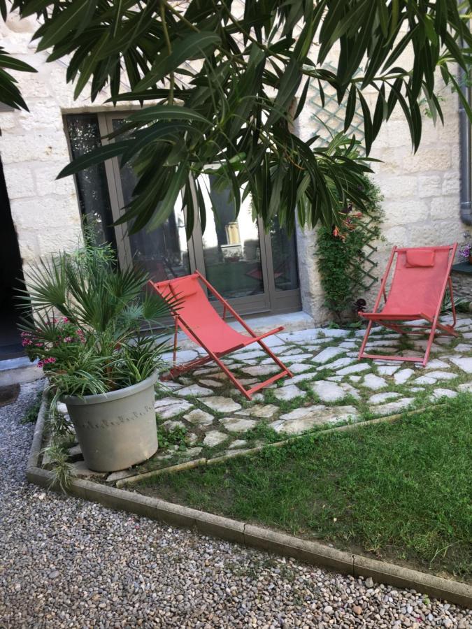 Chambre Sur Jardin Secret - Avignon Centre - Climatisee ภายนอก รูปภาพ